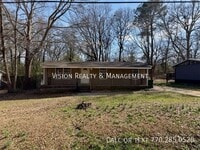 Building Photo - 219 Harmon Ave