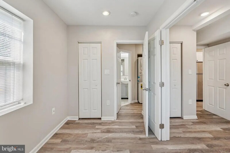 Building Photo - 430 Condon Terrace SE