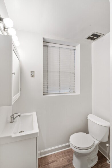 Bathroom - 1332 15th Street NW