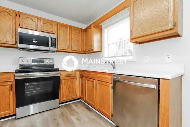 Building Photo - 3 Bedroom Pet-Friendly Home in Thomasville...