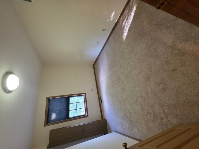 Building Photo - 4601 Olmstead Dr