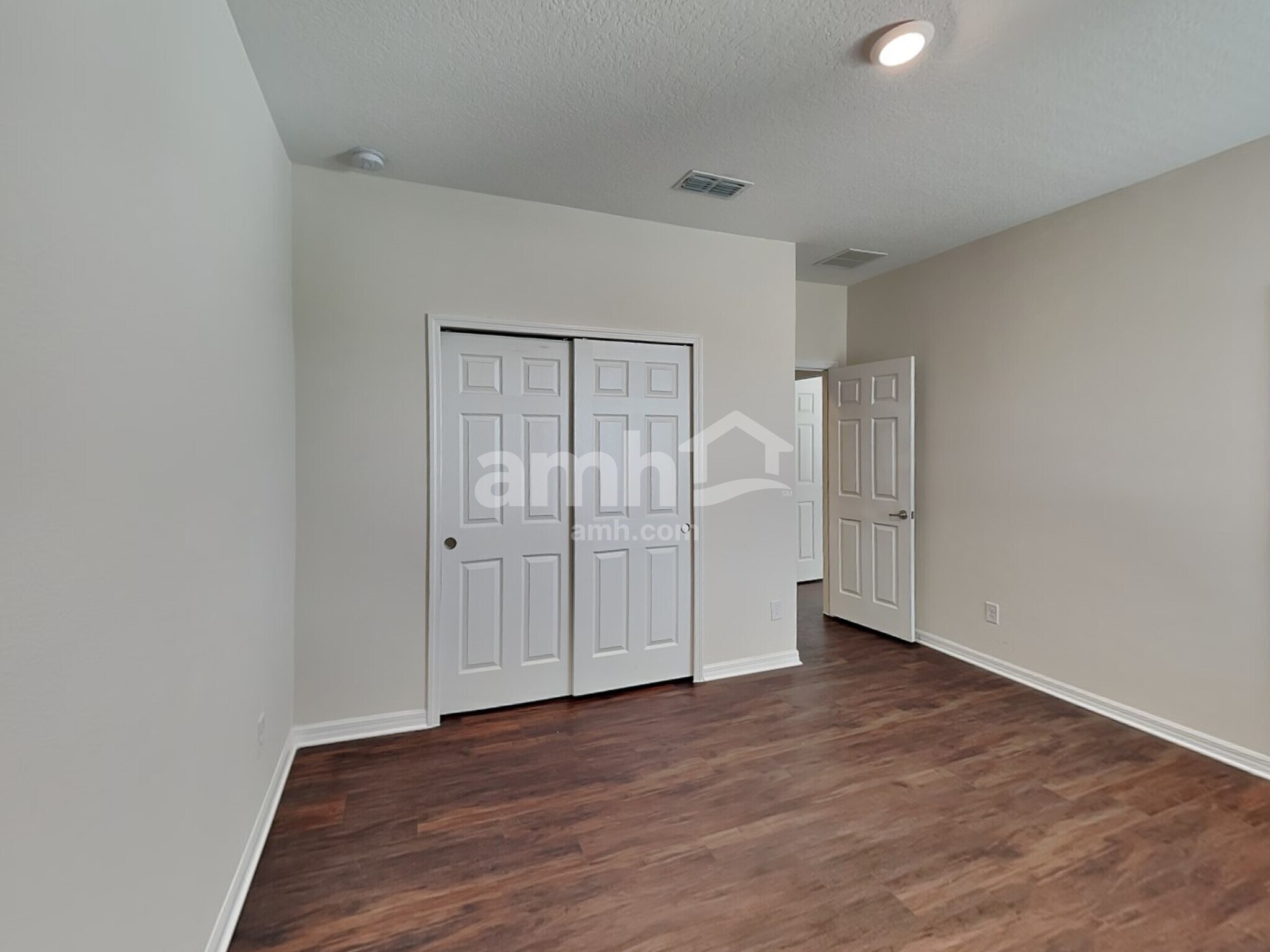 Building Photo - 5405 Manchester Dr