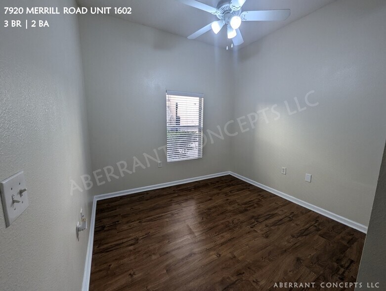 Building Photo - 7920 Merrill Rd