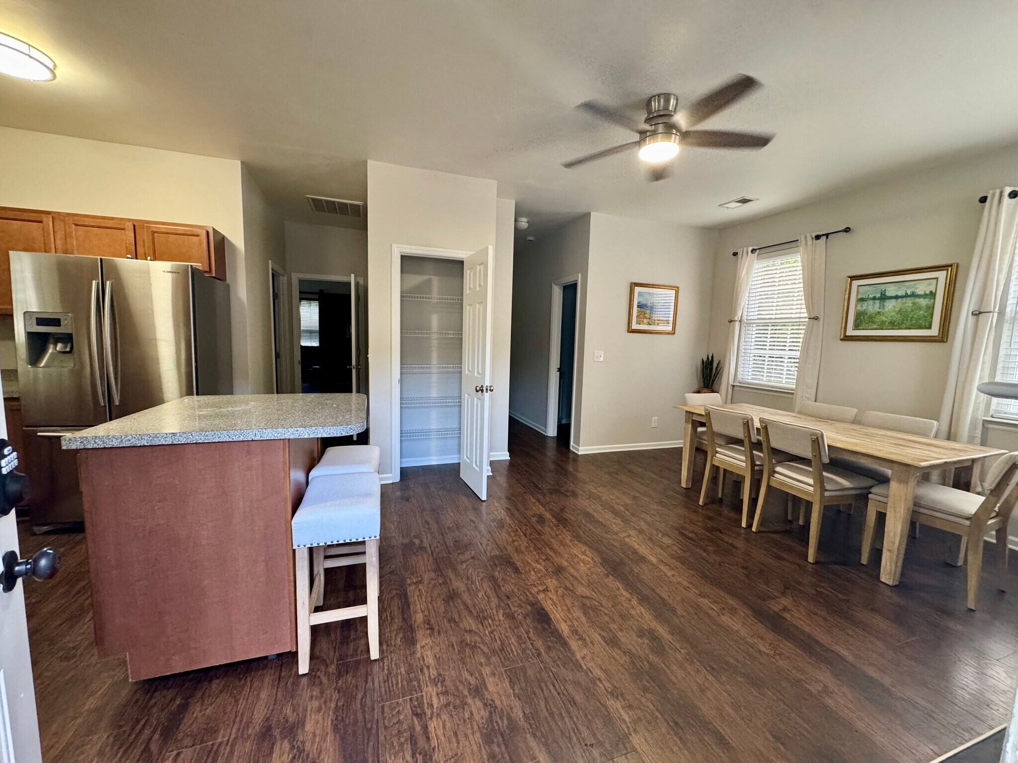 Building Photo - 1418 Whispering Oaks Trl