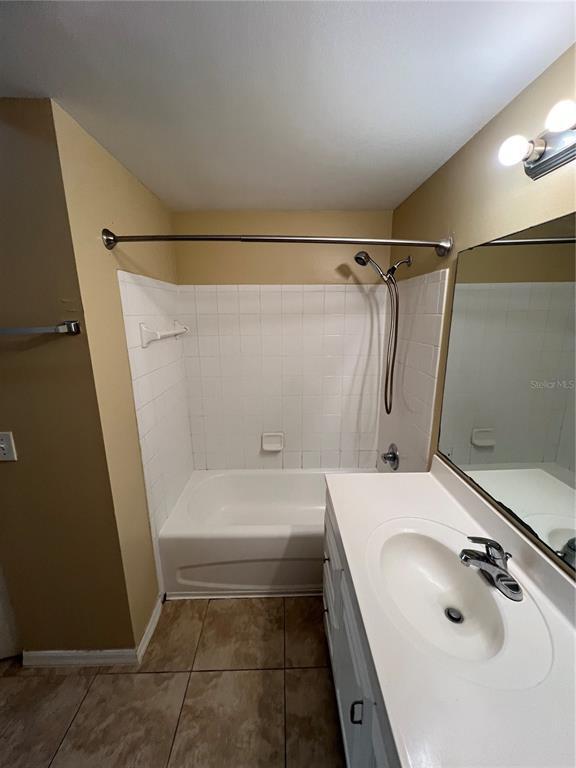 Building Photo - 10855 Windsor Walk Dr