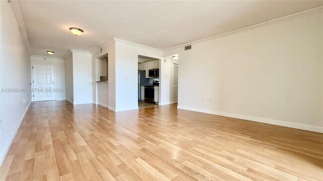 Building Photo - 900 SW 8th St
