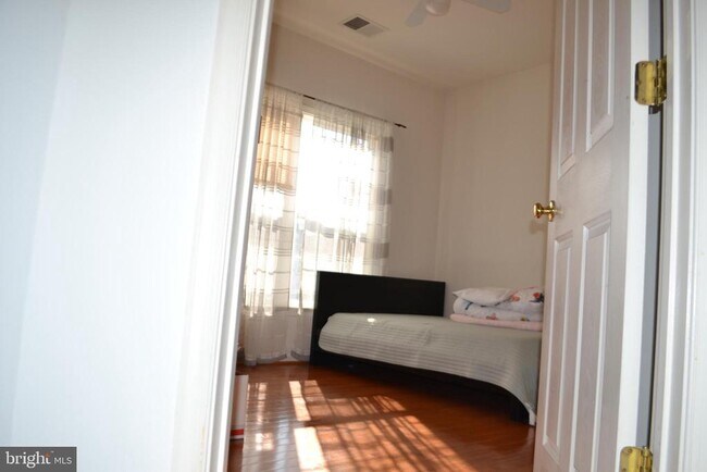 Building Photo - 44339 Apache Cir