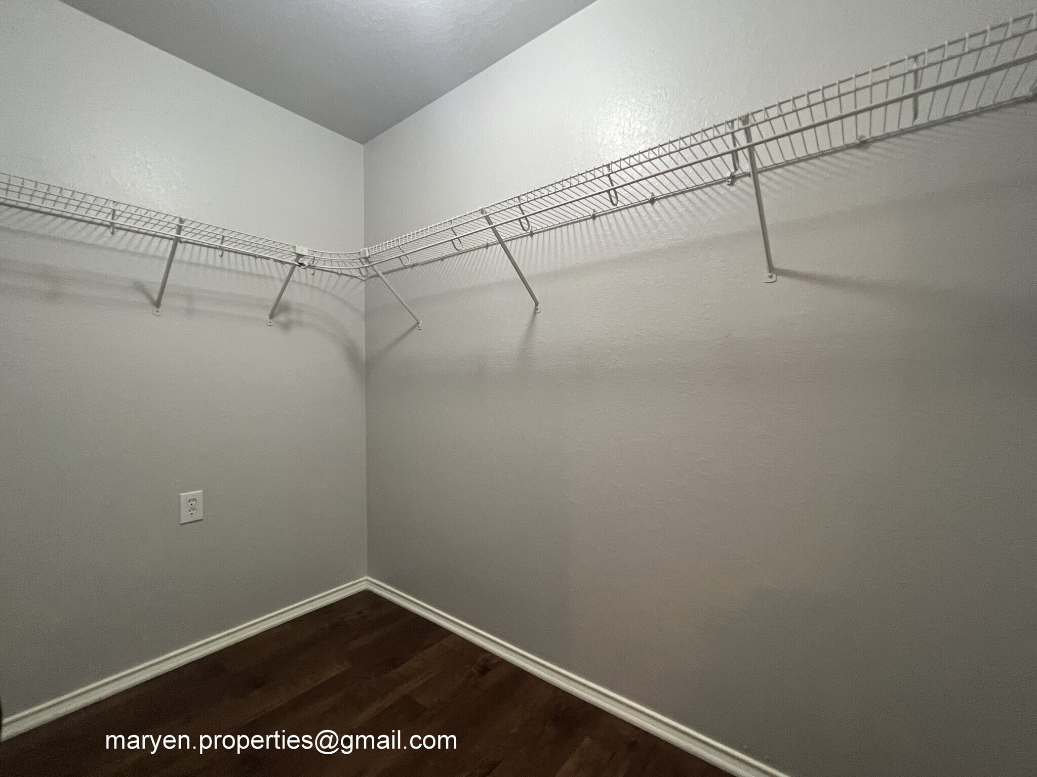 Master Closet - 7902 Morning Grove