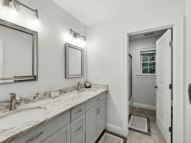 Building Photo - 57 Derby Way