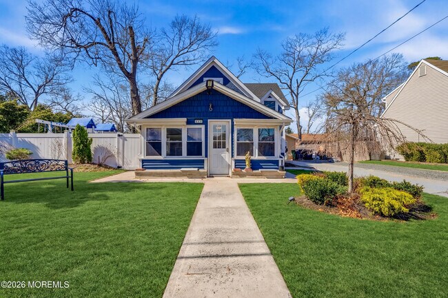 Building Photo - 644 Ocean Ave