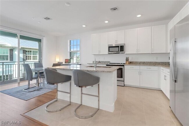 Building Photo - 26401 Coco Cay Cir