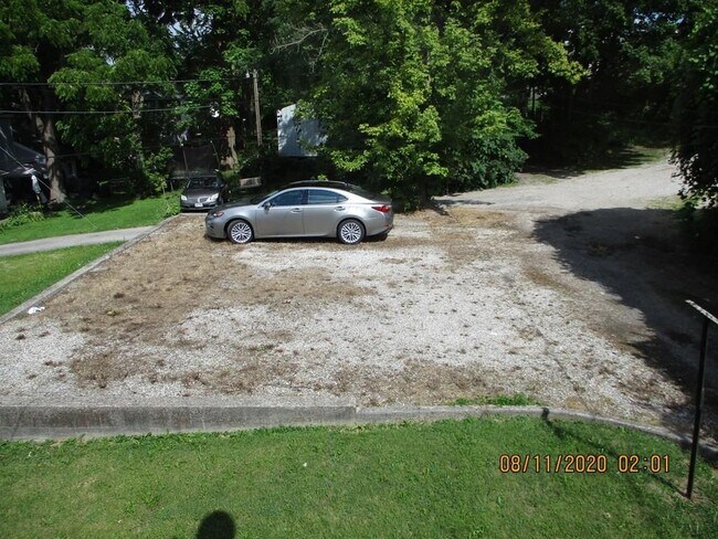 rear parking - 370 S State St