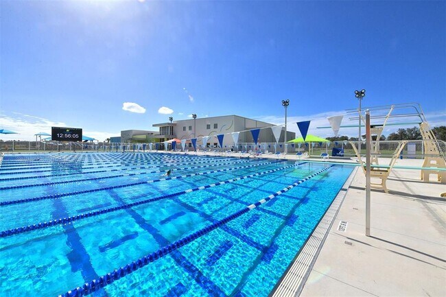 Building Photo - 16819 Canopy Garden Dr