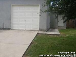 Building Photo - 7303 Golf Vista Blvd