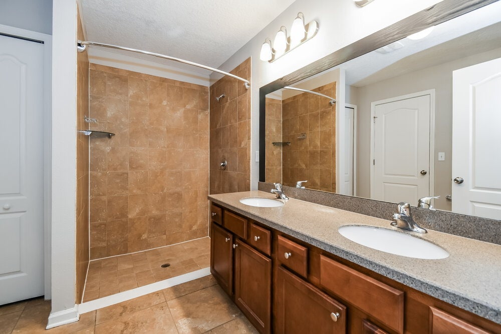 Building Photo - 15847 Rachel Creek Dr