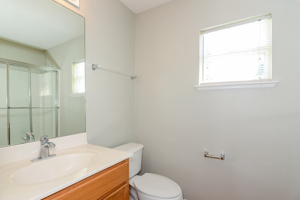 Building Photo - 4088 Everett Ave