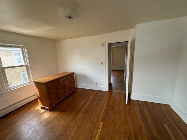 Building Photo - 9 S Seward Ave