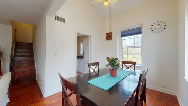 Building Photo - McLean Gardens 1,000 Sq Foot Loft Style Ap...