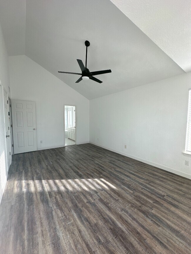 Building Photo - 1229 Diamond Cove Pl