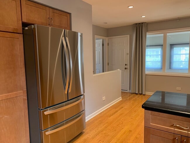 Building Photo - 7621 W Norridge St