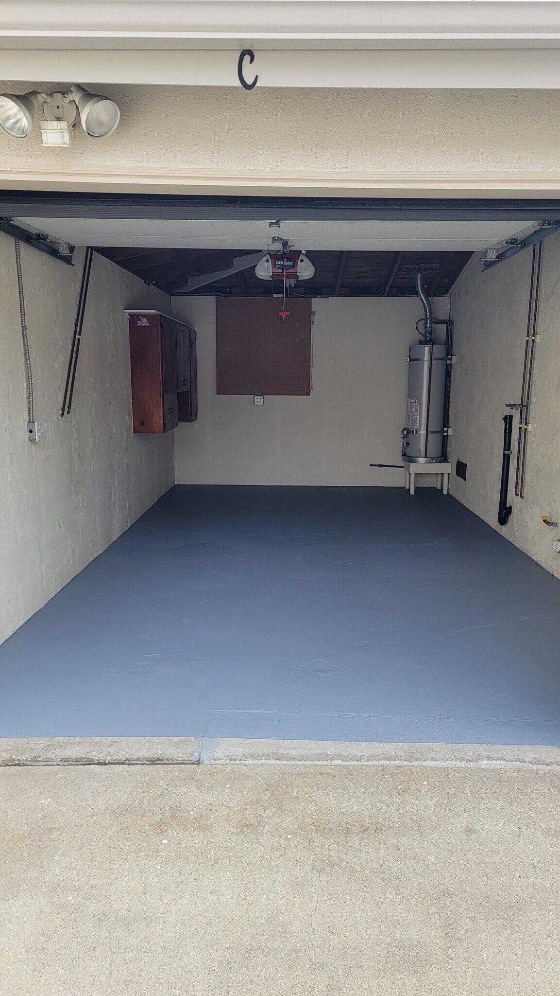 Building Photo - 2204 Aviation Way