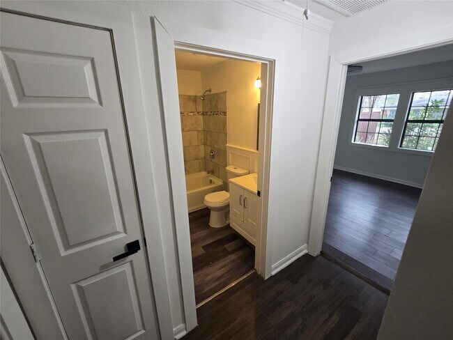 Building Photo - 9254 Haddick St