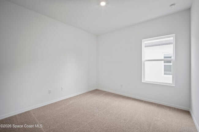 Building Photo - 4374 Masthead Ave