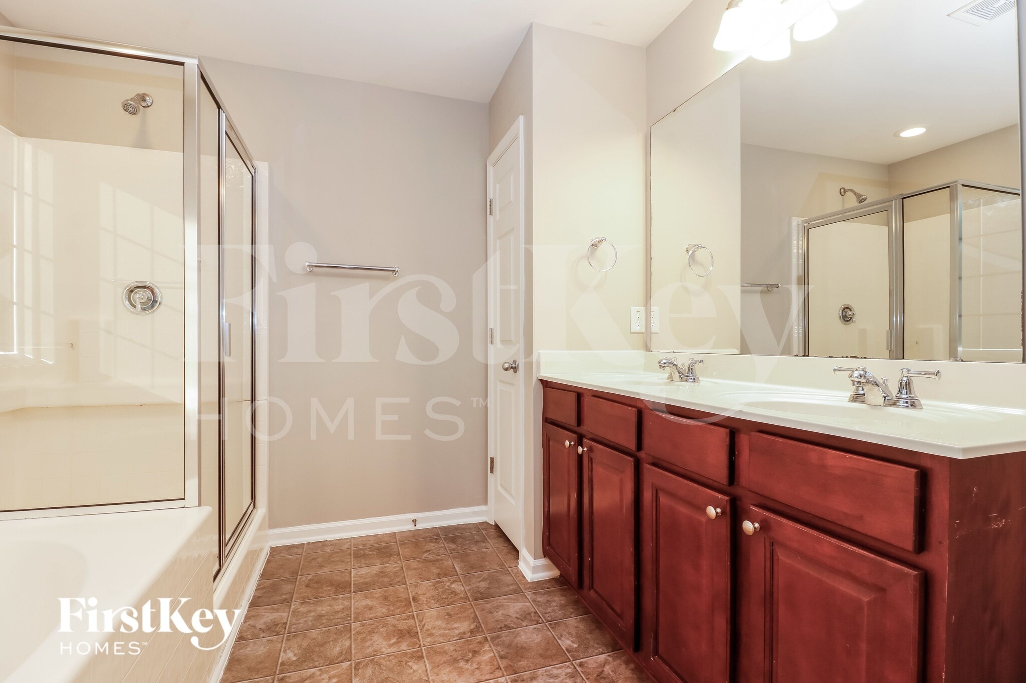 Building Photo - 426 Village Park Dr