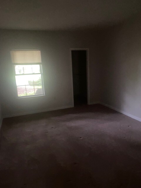 Building Photo - 601 Christopher Dr