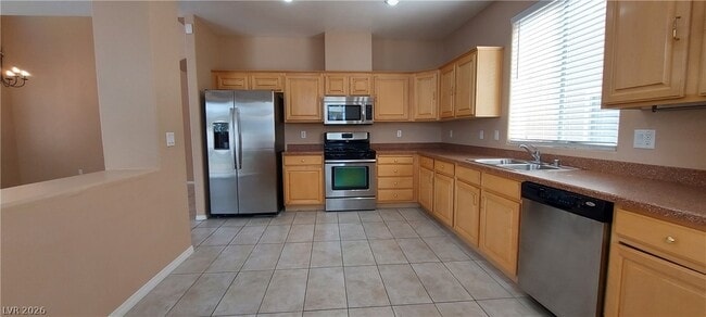 Building Photo - 8917 Picket Fence Ave