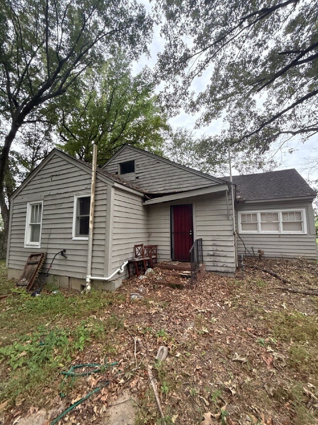 Building Photo - 719 Craft Rd