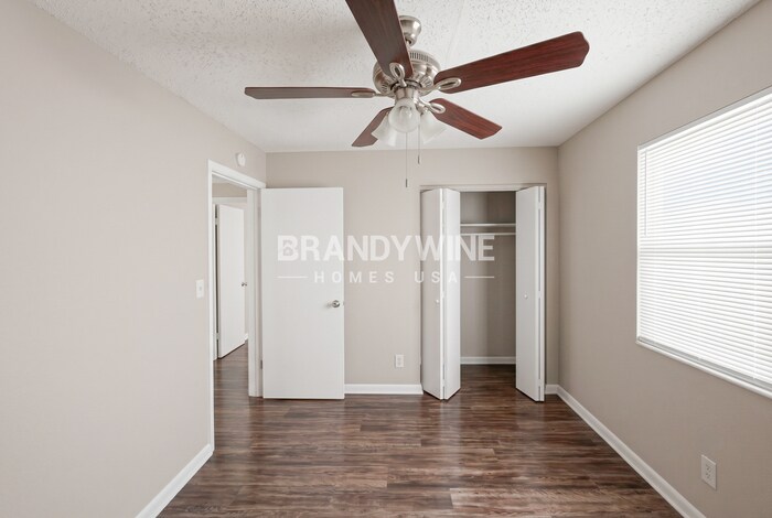 Building Photo - 4503 Anvers Blvd