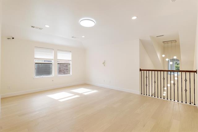 Building Photo - 411 Overton Ave