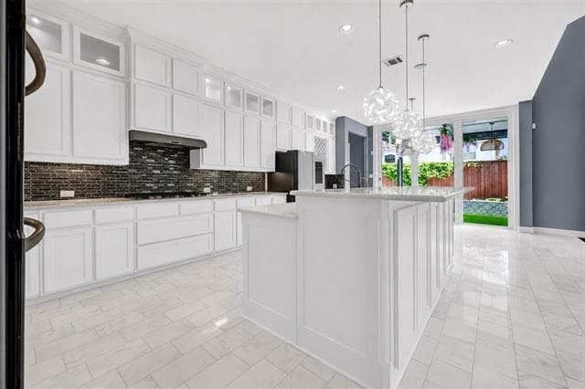 Building Photo - 5946 Bradley Ct