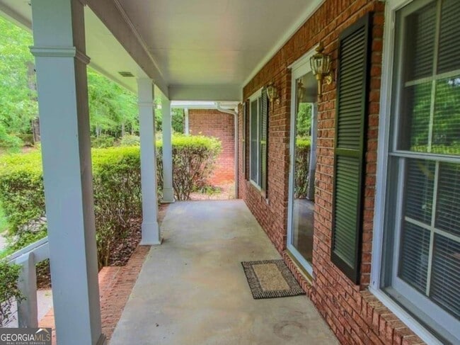 Building Photo - 481 New Hope Rd