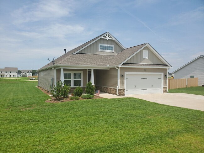 Building Photo - 205 Korbel Dr