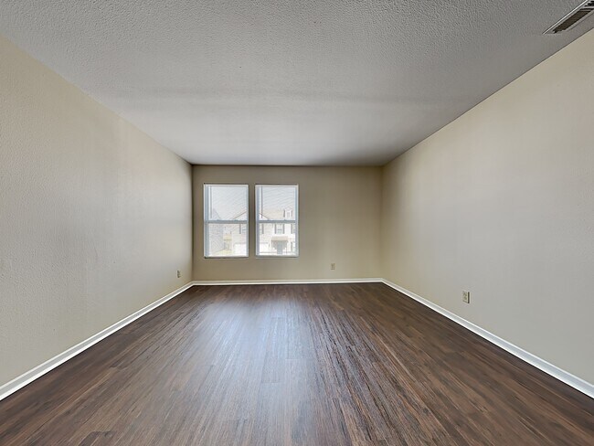 Building Photo - 10715 Inspiration Drive