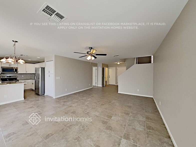 Building Photo - 917 S 224th Ln