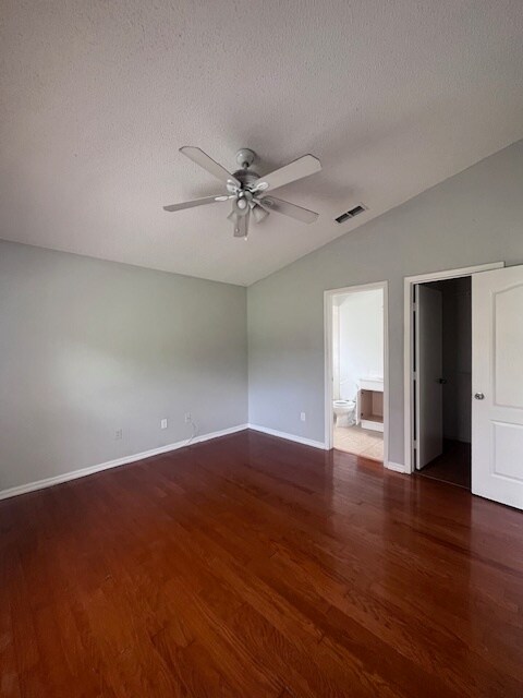 Building Photo - 9618 Rivers Bend Ct