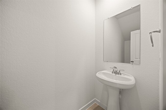 Building Photo - 19730 Curved Steel Dr