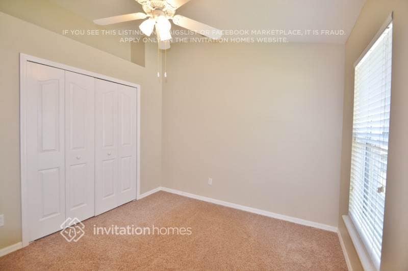 Building Photo - 1450 Ashbourne Way