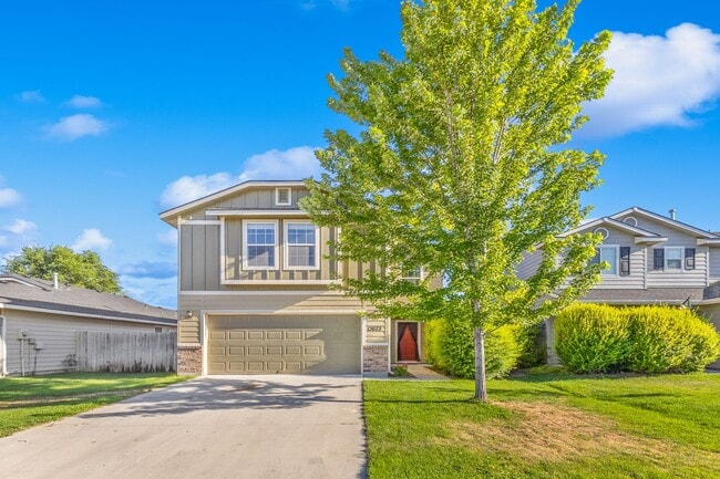 Building Photo - Cute Caldwell Home