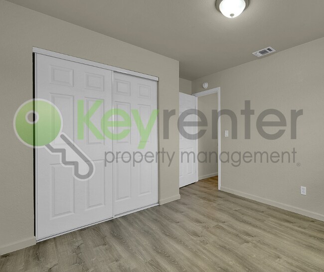 Building Photo - 6385 Bonham Cir