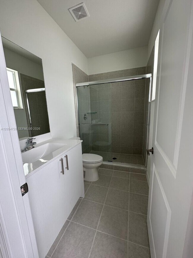 Building Photo - 26460 SW 148th Ct