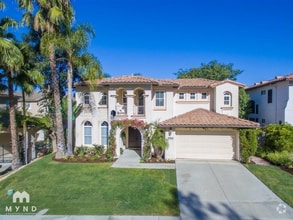 Building Photo - 2914 Carrillo Way