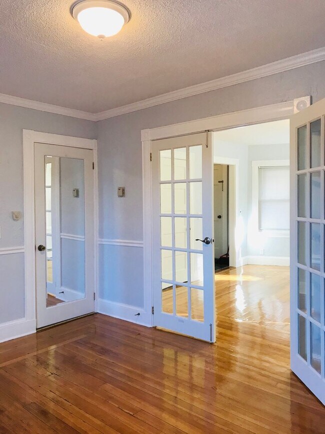 Building Photo - 7-9 Spring Street