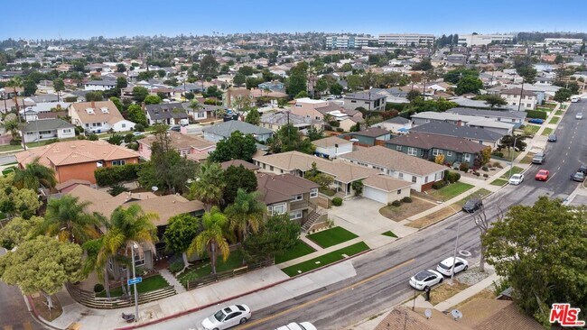 Building Photo - 6311 S La Tijera Blvd