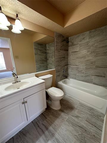 Building Photo - 638 Grinnell Dr