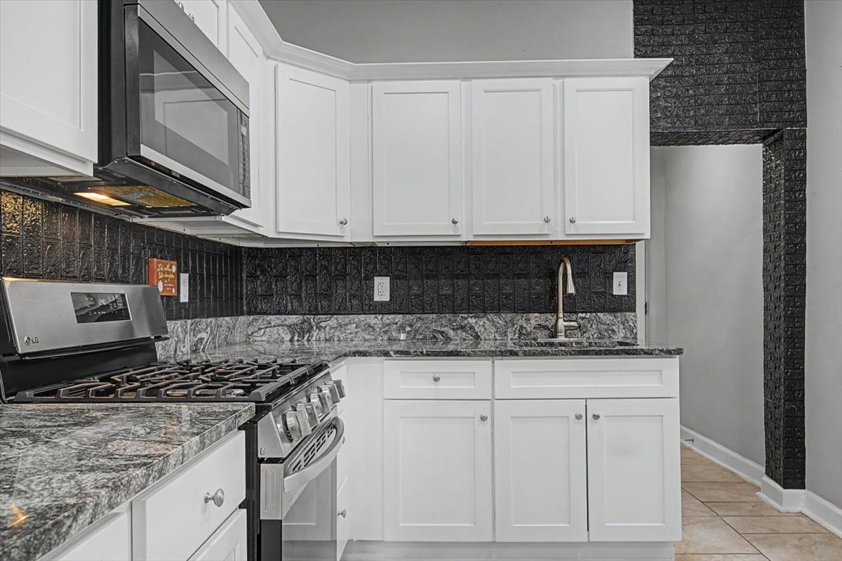 Building Photo - 203 N DuPont St