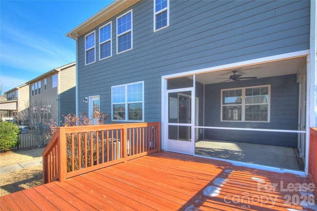 Building Photo - 4008 Silverwood Dr